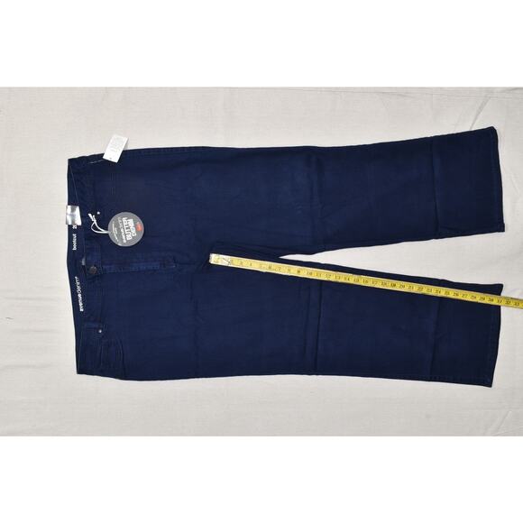 Avenue Women Denim Butter Denim Bootcut Jeans Plus Size 28 Average Cotton NEW - Picture 2 of 8